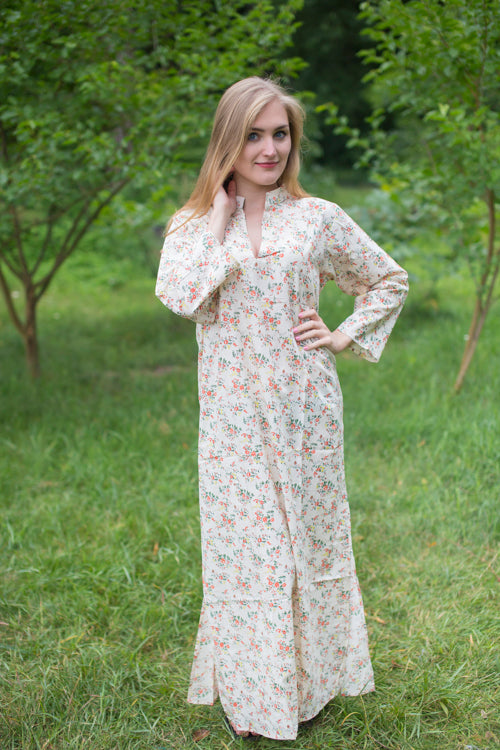 Light Yellow Mandarin On My Mind Style Caftan in Tiny Blossoms Pattern