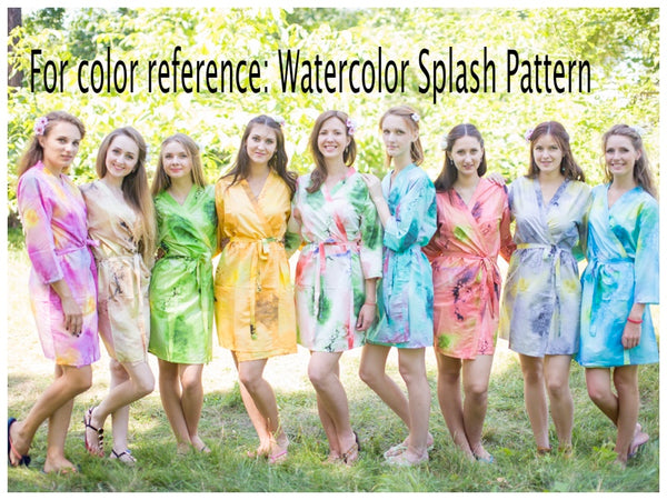 Green Divinely Simple Style Caftan in Watercolor Splash Pattern